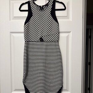 Used Material Girl B&W Stripped Bodycon Dress Size M